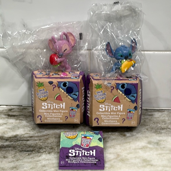 BNIP Stitch Feed Me Mini Figures Series 2 - Stitch Eating Taco & Angel Lot - Picture 1 of 7